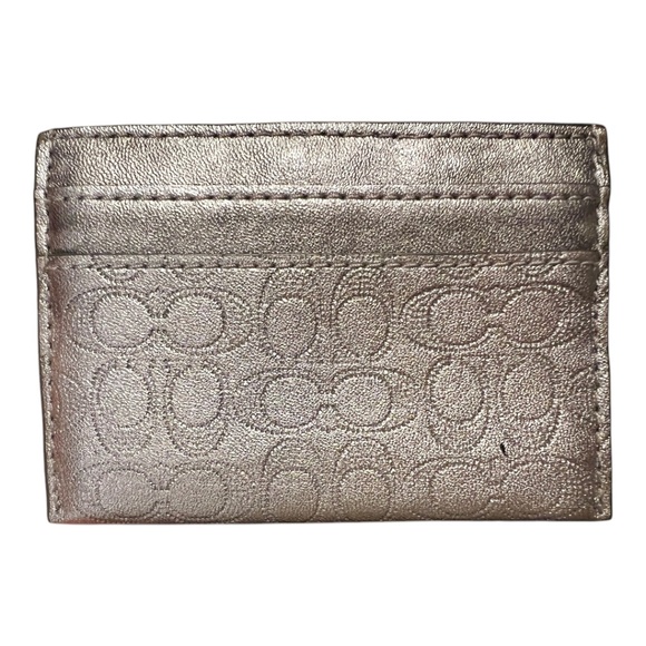 Coach -  Heart Signature Essential Card Case In Silver Metallic Leather (new) - Picture 2 of 10